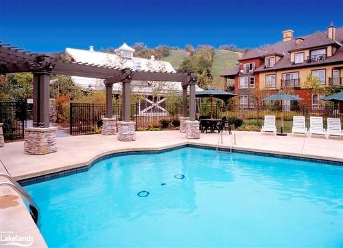319-156 Jozo Weider Boulevard, The Blue Mountains, ON - Outdoor With In Ground Pool