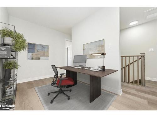 11 Winters Crescent, Collingwood, ON - Indoor Photo Showing Office