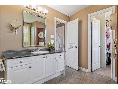 467 Shewfelt Crescent, Midland, ON - Indoor Photo Showing Bathroom