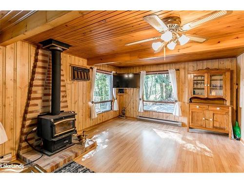 22 Peninsula Trail, Seguin, ON - Indoor With Fireplace
