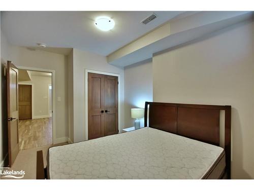 7-106 Alpine Springs Court, The Blue Mountains, ON - Indoor Photo Showing Laundry Room