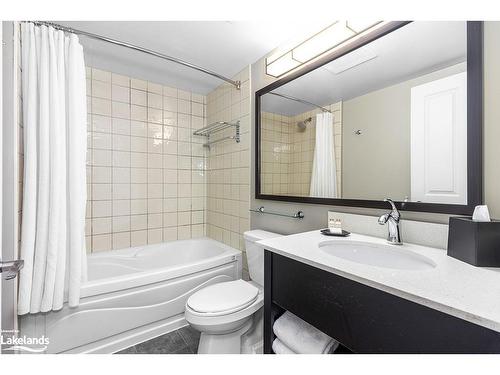 237-156 Jozo Weider Boulevard, The Blue Mountains, ON - Indoor Photo Showing Bathroom