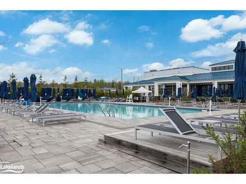 34-247 Broward Way, Innisfil, ON - Outdoor With In Ground Pool
