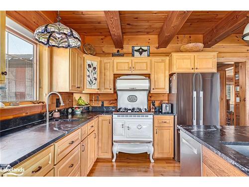 545413 4A Sideroad, Markdale, ON - Indoor Photo Showing Kitchen With Double Sink