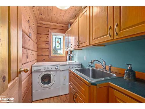 545413 4A Sideroad, Markdale, ON - Indoor Photo Showing Laundry Room