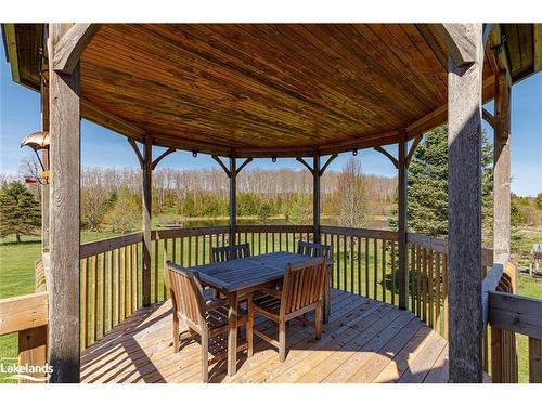 545413 4A Sideroad, Markdale, ON - Indoor Photo Showing Bedroom