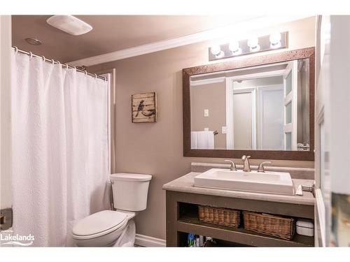 223 Woodland Drive, Huntsville, ON - Indoor Photo Showing Bathroom
