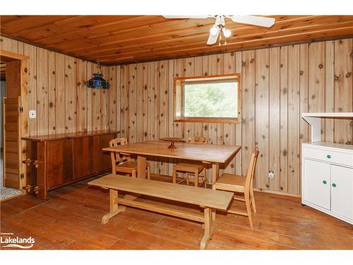 1205 Williamsport Road, Huntsville, ON - Indoor Photo Showing Dining Room