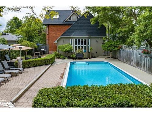 133 Minnesota Street, Collingwood, ON - Outdoor With In Ground Pool With Deck Patio Veranda With Exterior