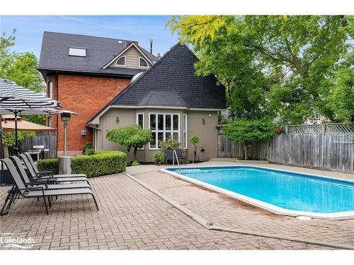 133 Minnesota Street, Collingwood, ON - Outdoor With In Ground Pool With Deck Patio Veranda