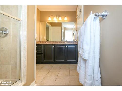 35 Homestead Lane, Huntsville, ON - Indoor Photo Showing Bathroom
