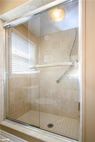 35 Homestead Lane, Huntsville, ON - Indoor Photo Showing Bathroom