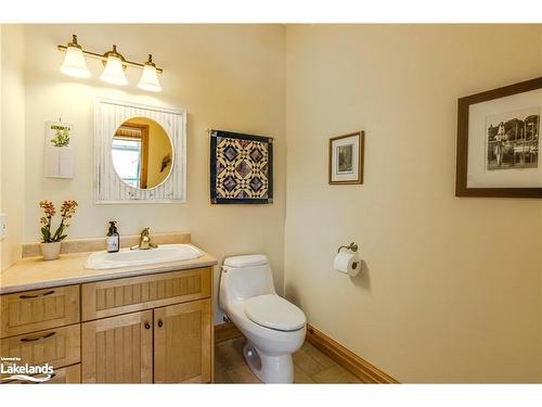 1702 Methodist Point, Tiny, ON - Indoor Photo Showing Bathroom