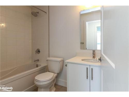 216-4 Kimberley Lane, Collingwood, ON - Indoor Photo Showing Bathroom