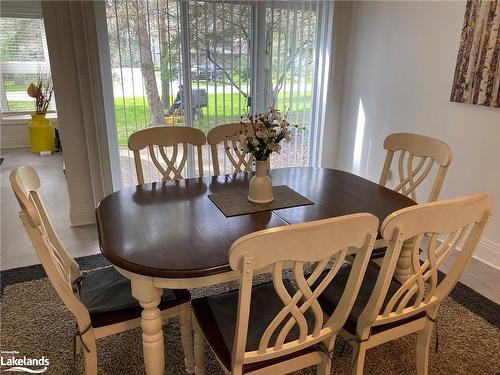 395 Mariners Way, Collingwood, ON - Indoor Photo Showing Dining Room