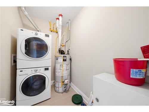 204-20B Silver Birch Court, Parry Sound, ON - Indoor Photo Showing Laundry Room