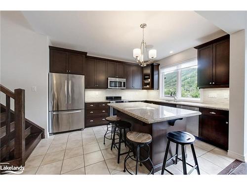 104 Delphi Lane, The Blue Mountains, ON - Indoor Photo Showing Kitchen With Upgraded Kitchen