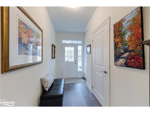 8 Little River Crossing, Wasaga Beach, ON - Indoor Photo Showing Other Room