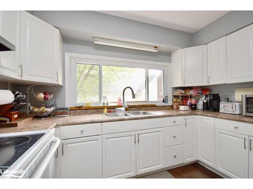 104 Penetang Street, Orillia, ON - Indoor Photo Showing Kitchen With Double Sink