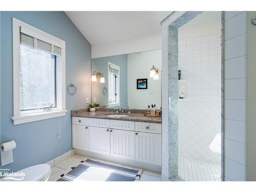 160 Princeton Shores Boulevard, Collingwood, ON - Indoor Photo Showing Bathroom