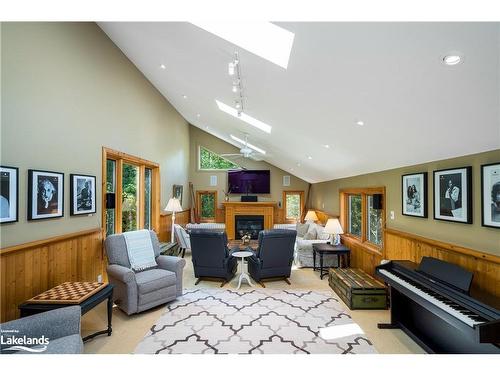160 Princeton Shores Boulevard, Collingwood, ON - Indoor With Fireplace