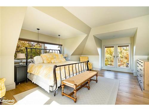 717380 1St Line E, Mulmur, ON - Indoor Photo Showing Bedroom