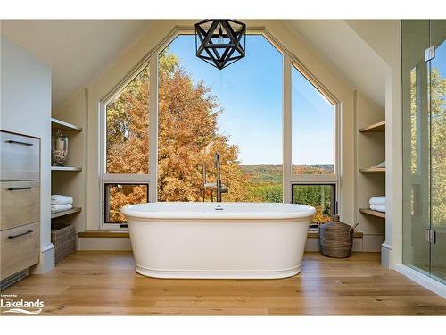 717380 1St Line E, Mulmur, ON - Indoor Photo Showing Bathroom