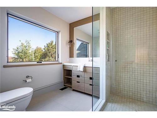 717380 1St Line E, Mulmur, ON - Indoor Photo Showing Bathroom