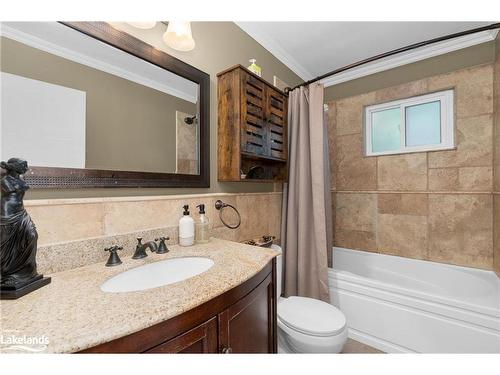 47 Caribou Trail, Wasaga Beach, ON - Indoor Photo Showing Bathroom