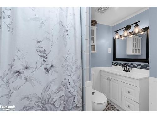 47 Caribou Trail, Wasaga Beach, ON - Indoor Photo Showing Bathroom