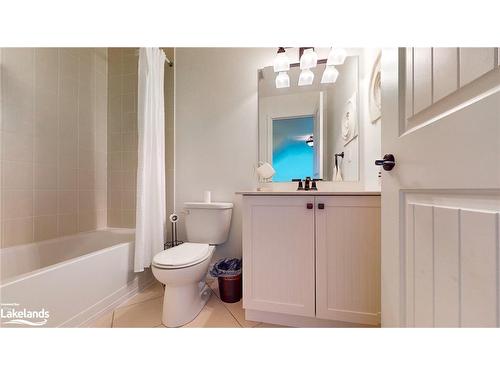 58 Hughes Street, Collingwood, ON - Indoor Photo Showing Bathroom