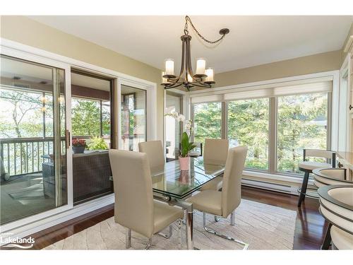 207-10 Coveside Drive, Huntsville, ON - Indoor Photo Showing Dining Room