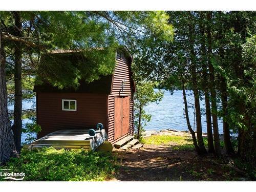 11120 St. Margarets Island, Algonquin Highlands, ON - Outdoor