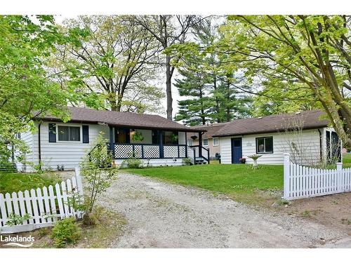 76 32Nd Street S, Wasaga Beach, ON - Outdoor With Deck Patio Veranda