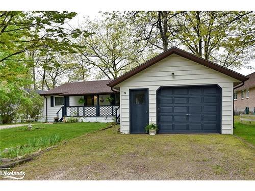 76 32Nd Street S, Wasaga Beach, ON - Indoor Photo Showing Other Room