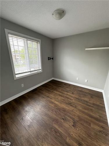 62 Arthur Avenue, Barrie, ON - Indoor Photo Showing Other Room