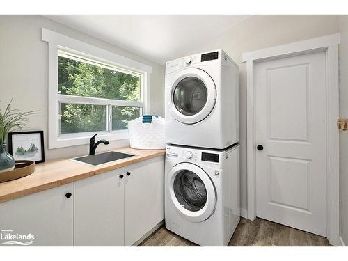130 Teskey Drive, The Blue Mountains, ON - Indoor Photo Showing Laundry Room