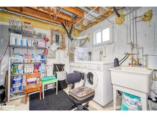 17 Reid Crescent, Collingwood, ON - Indoor Photo Showing Laundry Room