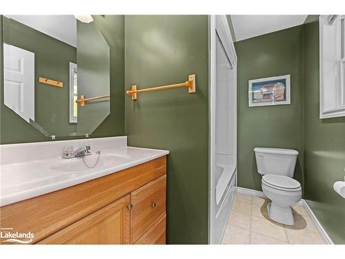 43 Cole Point Trail, Mckellar, ON - Indoor Photo Showing Bathroom