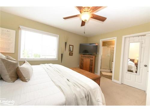 310 Holden Street, Collingwood, ON - Indoor Photo Showing Bedroom