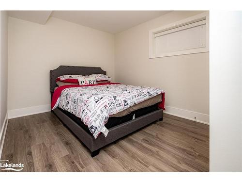 107 Snow Apple Crescent, The Blue Mountains, ON - Indoor Photo Showing Bedroom