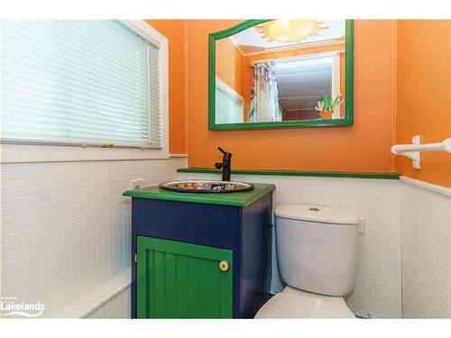 258 Hunters Bay Drive, Huntsville, ON - Indoor Photo Showing Bathroom