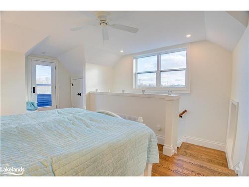 236 Elizabeth Street, Guelph, ON - Indoor Photo Showing Bedroom