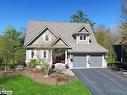 24 Westwind Court, Gravenhurst, ON  - Outdoor With Facade 