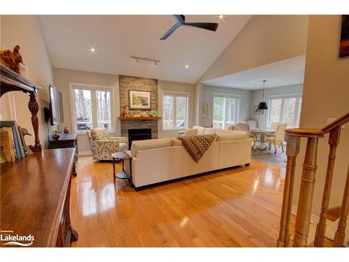 24 Westwind Court, Gravenhurst, ON - Indoor Photo Showing Living Room With Fireplace
