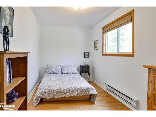 1888 Falkenburg Road, Muskoka Lakes, ON - Indoor Photo Showing Bedroom