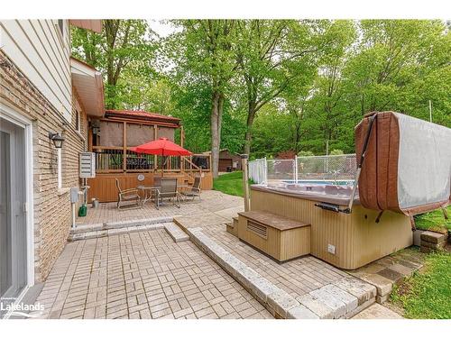 239 Oxbow Park Drive, Wasaga Beach, ON - Outdoor With Deck Patio Veranda With Exterior