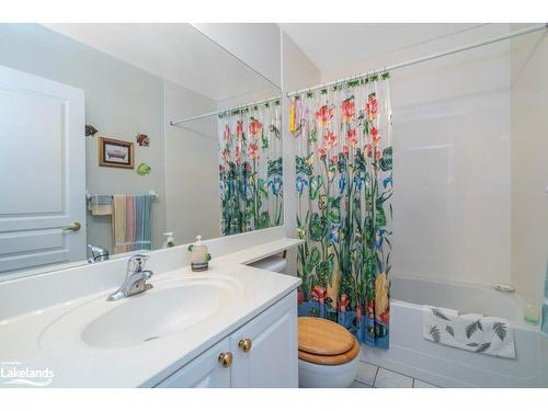 Ph12-280 Aberdeen Boulevard, Midland, ON - Indoor Photo Showing Bathroom
