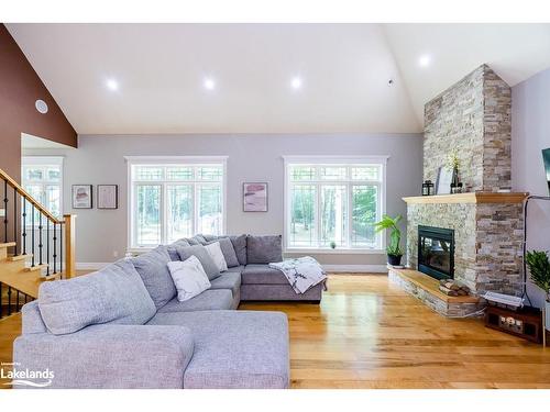 1650 Golf Link Road, Midland, ON - Indoor Photo Showing Living Room With Fireplace