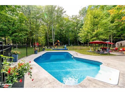 1650 Golf Link Road, Midland, ON - Outdoor With In Ground Pool With Backyard